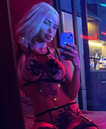 Паша, 37 лет, 4 размер груди